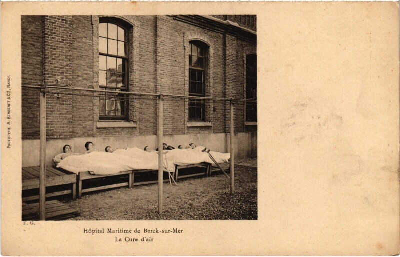 Carte postale ancienne Berck-sur-Mer Hopital Maritime Cure d'Air à Berck