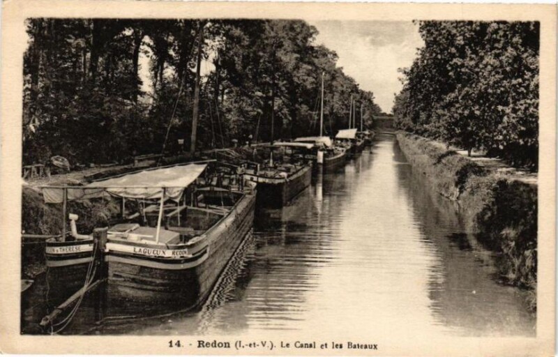 Carte postale ancienne Redon-Le Canal et les Bateaux à Redon