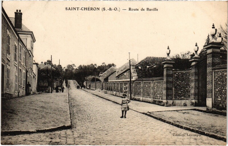 Carte postale ancienne Saint-Chéron Route de Baville à Saint-Chéron