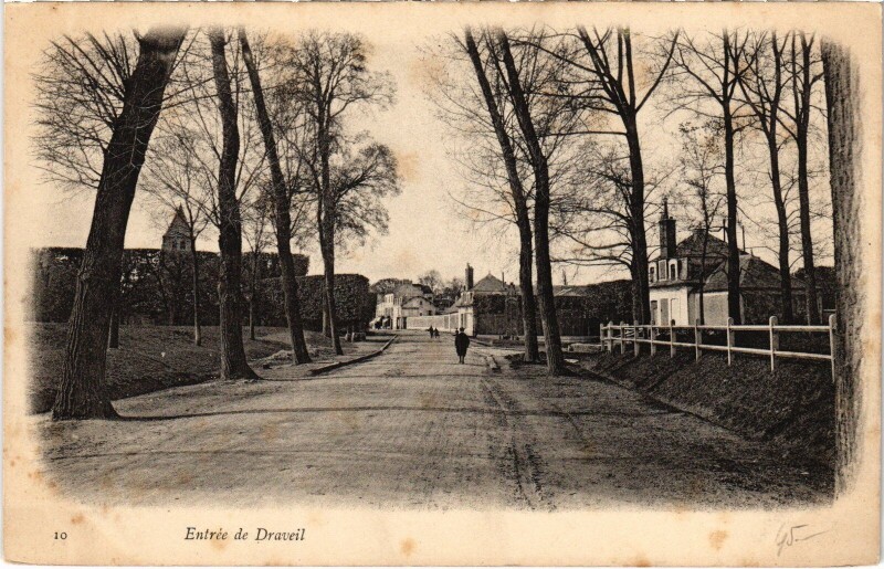 Carte postale ancienne Entrée de Draveil à Draveil