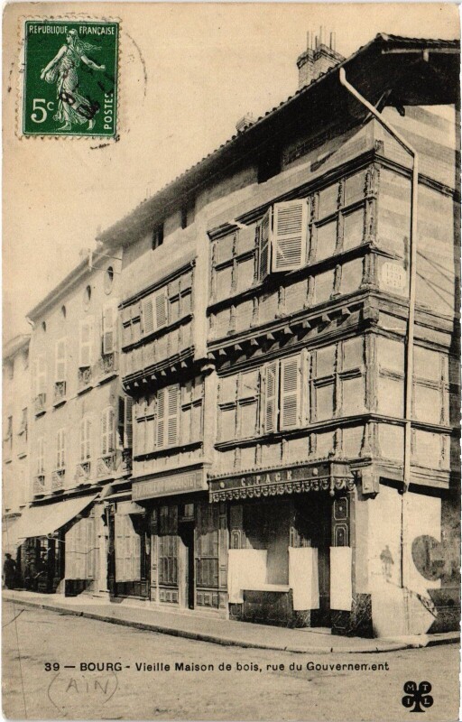 Carte postale ancienne Bourg en Bresse Rue du Gouvernement à Bourg-en-Bresse