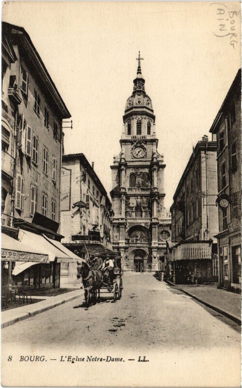Carte postale ancienne Bourg en Bresse Eglise Notre Dame à Bourg-en-Bresse