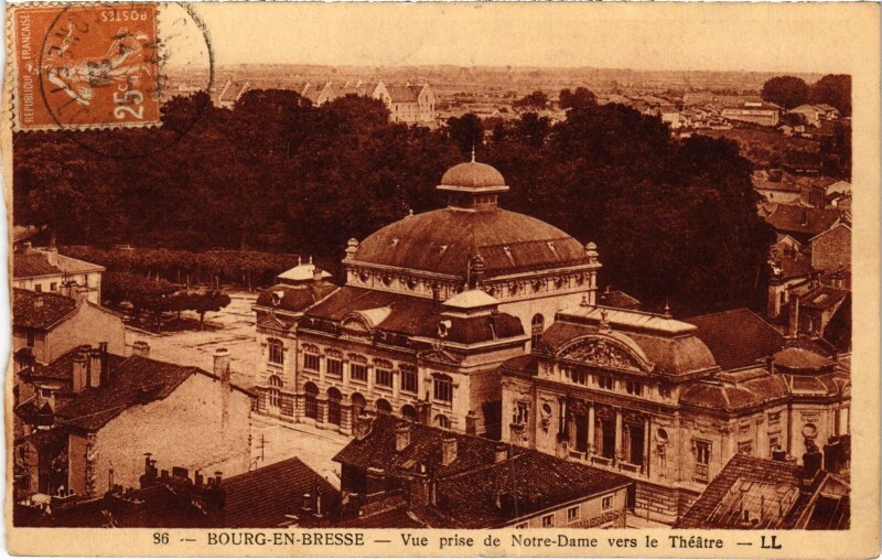 Carte postale ancienne Bourg en Bresse vue prise de Notre Dame à Bourg-en-Bresse