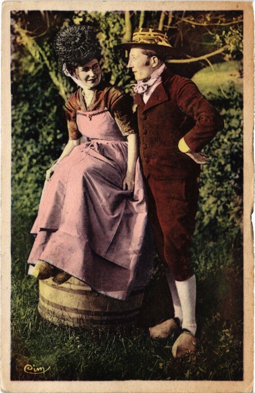 Carte postale ancienne Pont de Vaux Couple Bressan à Pont-de-Vaux