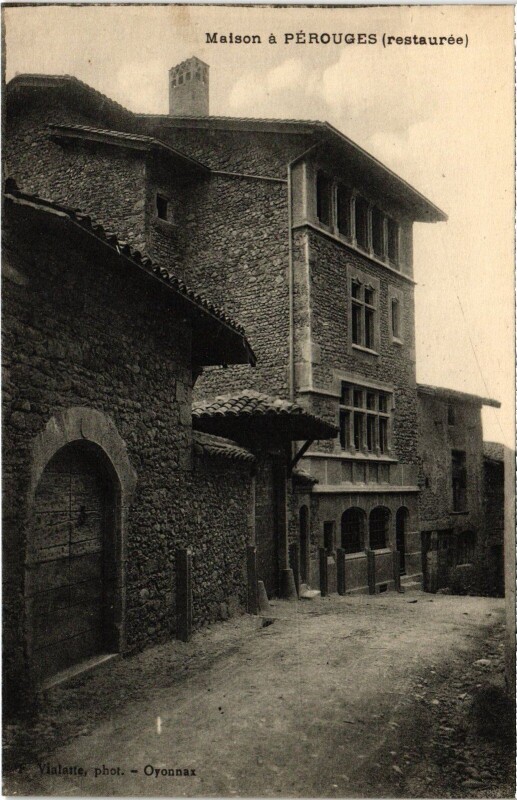 Carte postale ancienne Perouges Maison