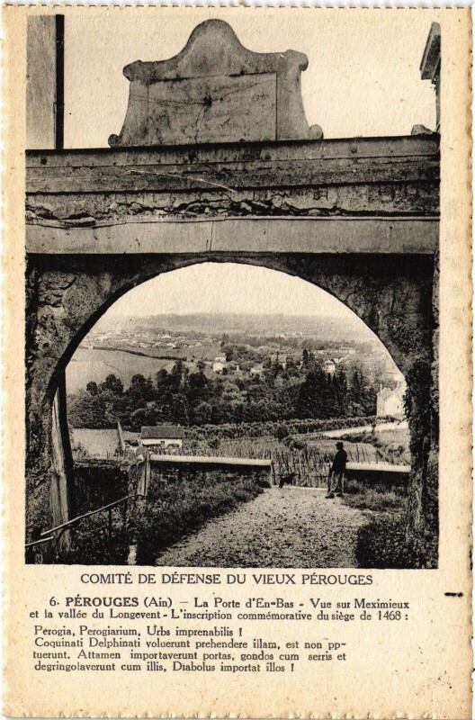 Carte postale ancienne Perouges Porte d'en bas