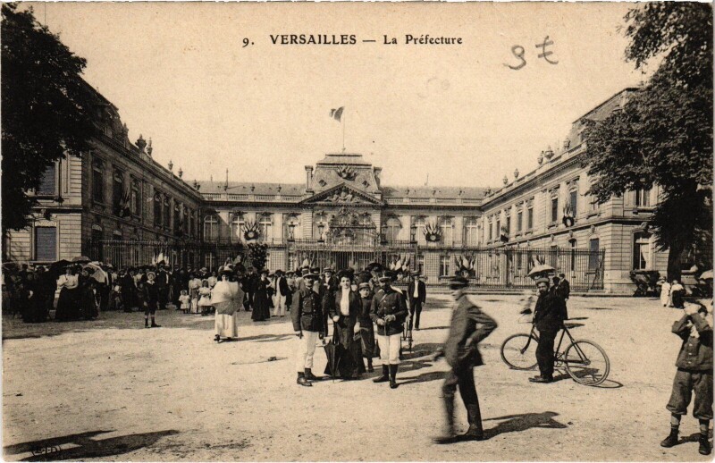 Carte postale ancienne Versailles La Préfecture à Versailles