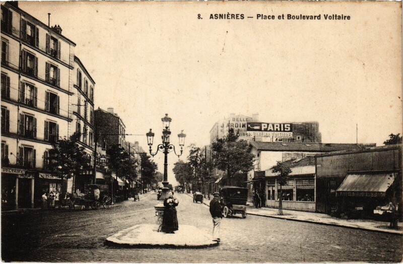 Carte postale ancienne Asnieres Place et Bd VOltaire