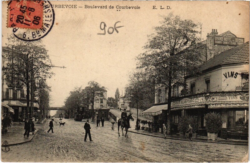 Carte postale ancienne Courbevoie Boulevard de Courbevoie à Courbevoie
