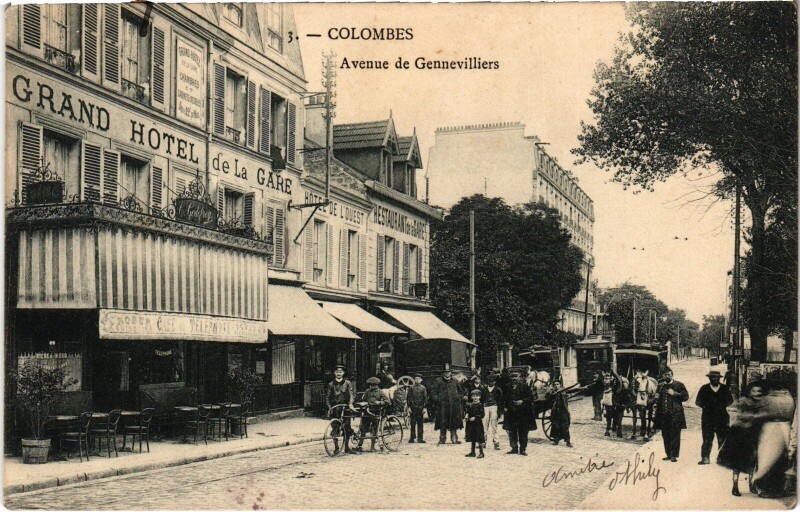 Carte postale ancienne Colombes Avenue de Gennevilliers à Colombes