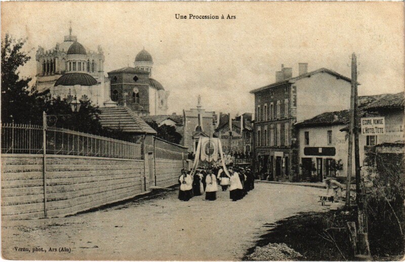 Carte postale ancienne Ars une procession