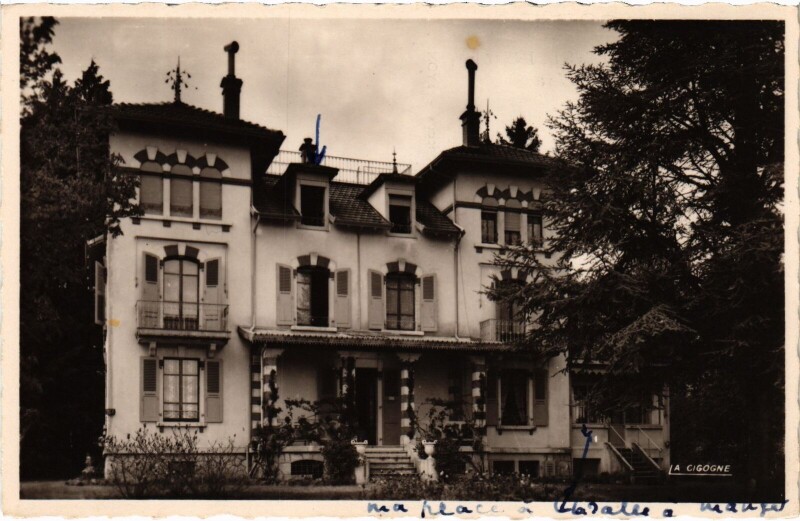 Carte postale ancienne Divonne Villa Jeanne d'Arc