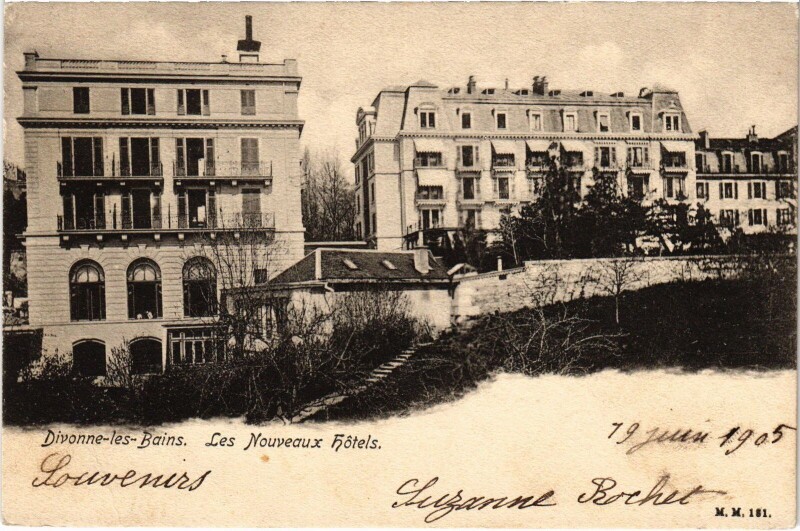 Carte postale ancienne Divonne Les Nouveaux Hotel