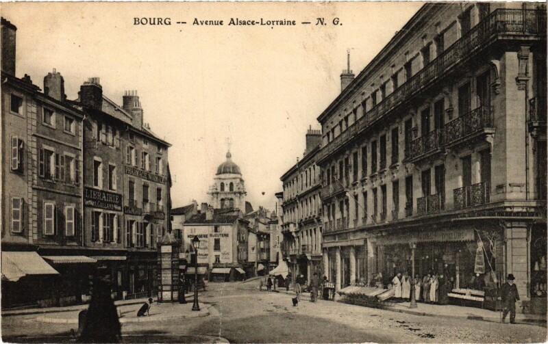 Carte postale ancienne Bourg en Bresse Avenue Alsace Lorraine à Bourg-en-Bresse