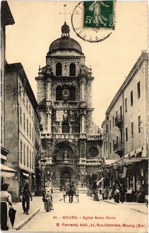 Carte postale ancienne Bourg en Bresse Brou Church à Bourg-en-Bresse