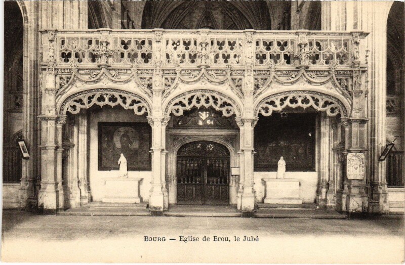 Carte postale ancienne Bourg en Bresse Brou Church le Jube à Bourg-en-Bresse