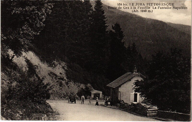 Carte postale ancienne Gex Fontaine Napoleon