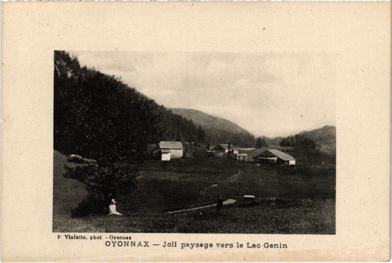 Carte postale ancienne Oyonnax Joli paysage vers le Lac Genin à Oyonnax