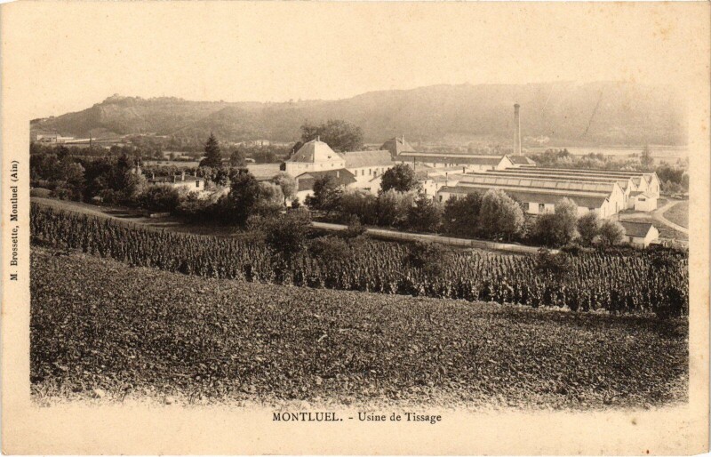 Carte postale ancienne Montluel usine de Tissage à Montluel