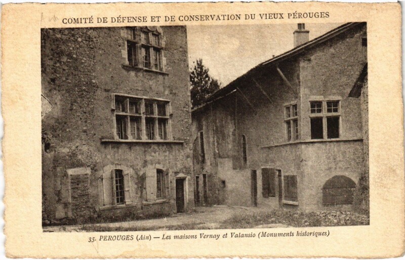 Carte postale ancienne Perouges Les maisons Vernay et Valansio