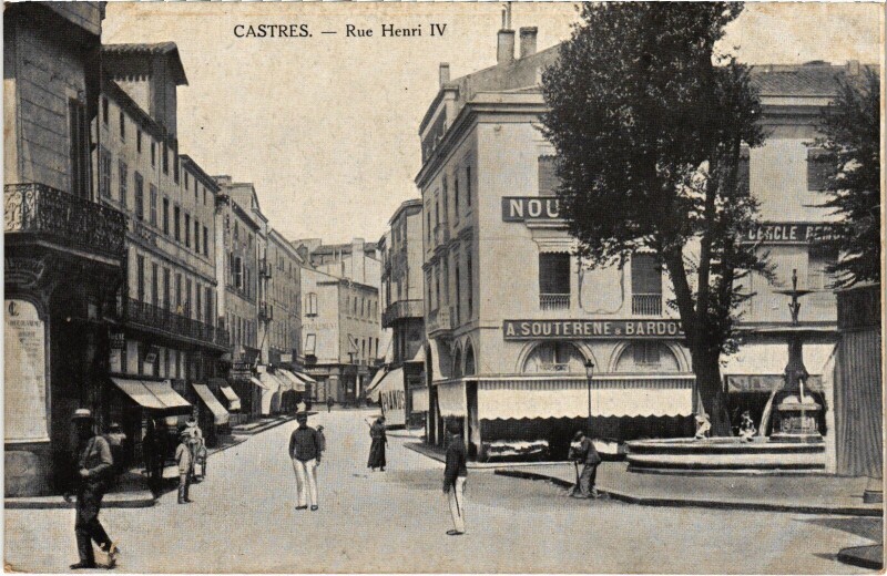 Carte postale ancienne Castres Rue Henri Iv à Castres