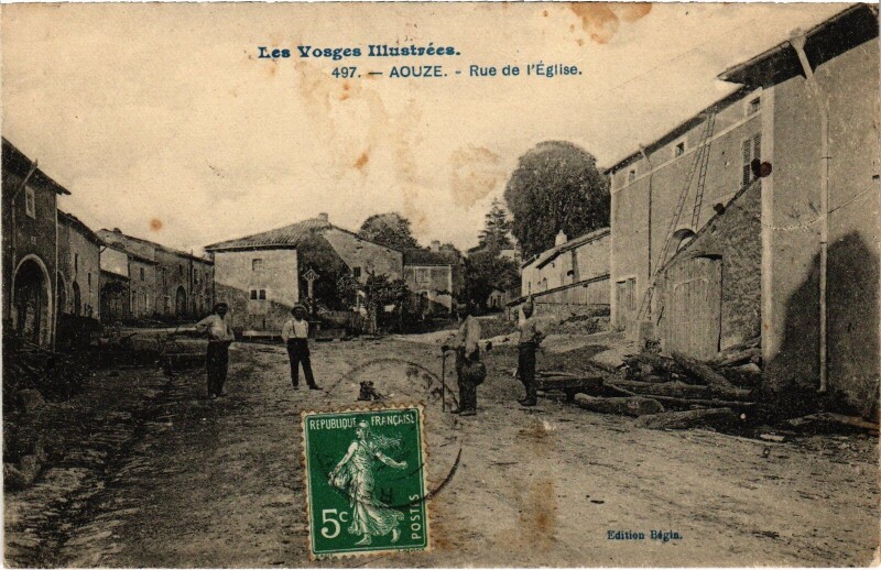 Carte postale ancienne Les Vosges Aouze Rue de l'Eglise à Aouze