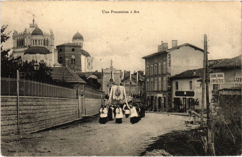 Carte postale ancienne Ars une procession