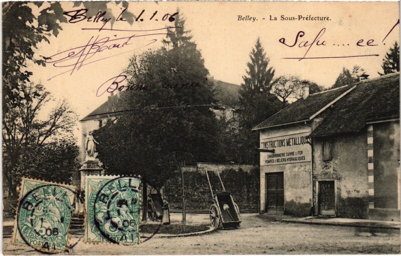 Carte postale ancienne Belley La Sous Prefecture à Belley