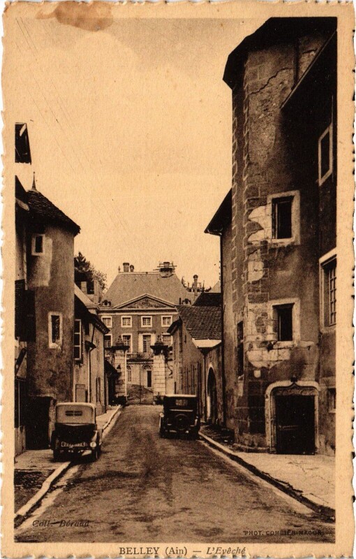 Carte postale ancienne Belley Eveche à Belley