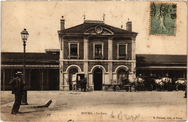 Carte postale ancienne Bourg en Bresse La Gare à Bourg-en-Bresse