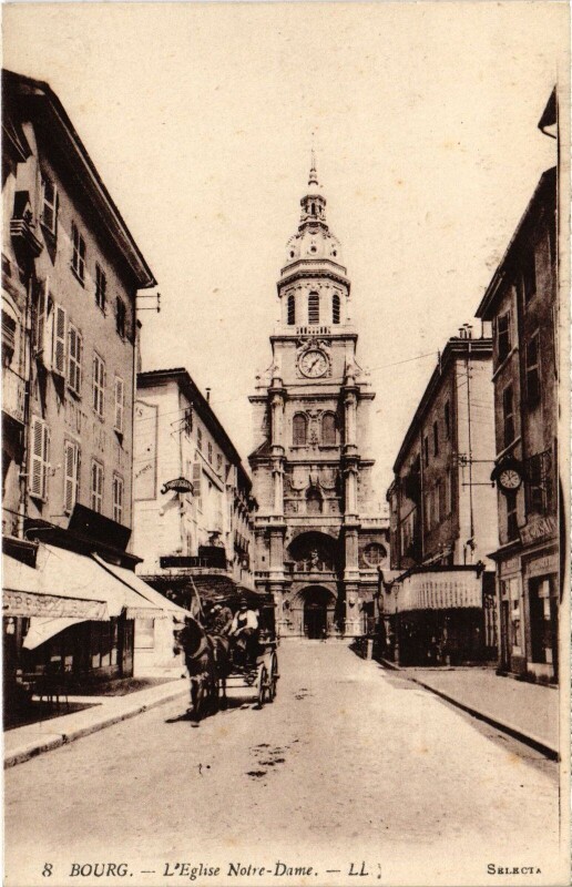 Carte postale ancienne Bourg en Bresse Brou Church à Bourg-en-Bresse