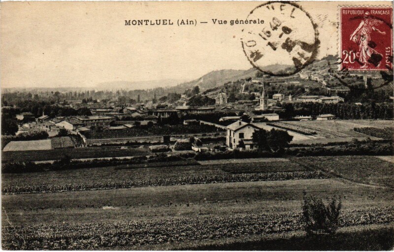 Carte postale ancienne Montluel vue generale à Montluel