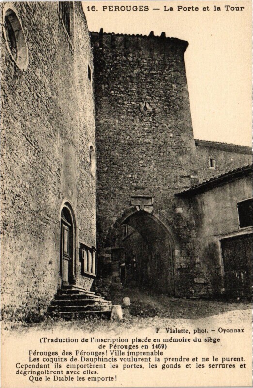 Carte postale ancienne Perouges Porte et la Tour