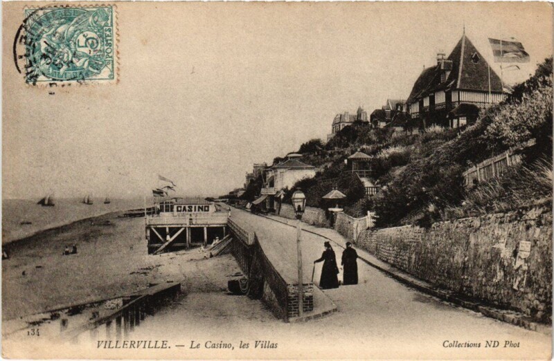 Carte postale ancienne Villerville Le Casino, les Villas France à Villerville