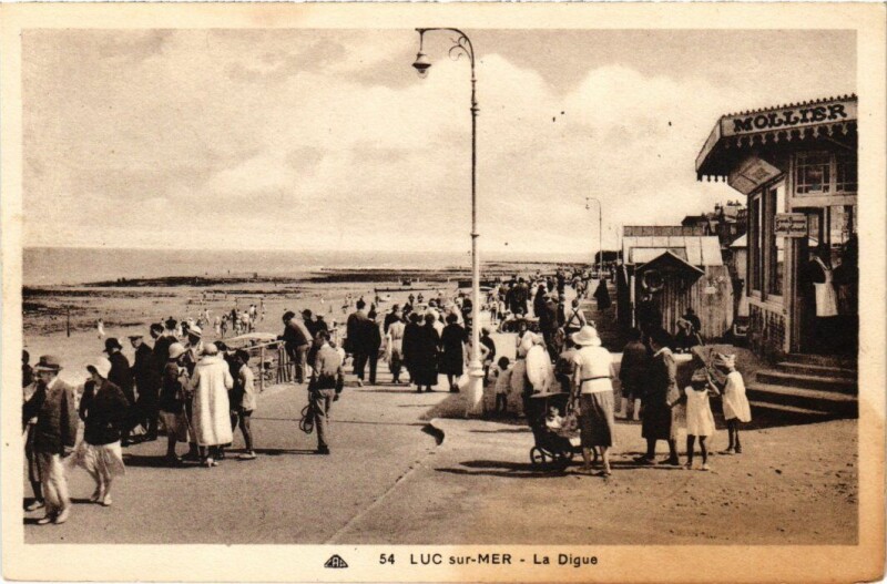 Carte postale ancienne Luc sur Mer La Digue France à Luc-sur-Mer