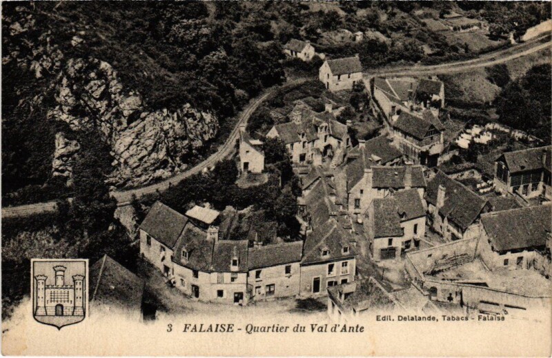 Carte postale ancienne Falaise Quartier du Val d'Ante France à Falaise