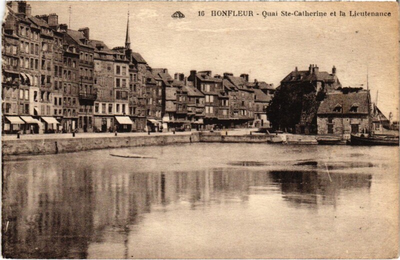 Carte postale ancienne Honfleur Quai Sainte-Catherine France à Honfleur