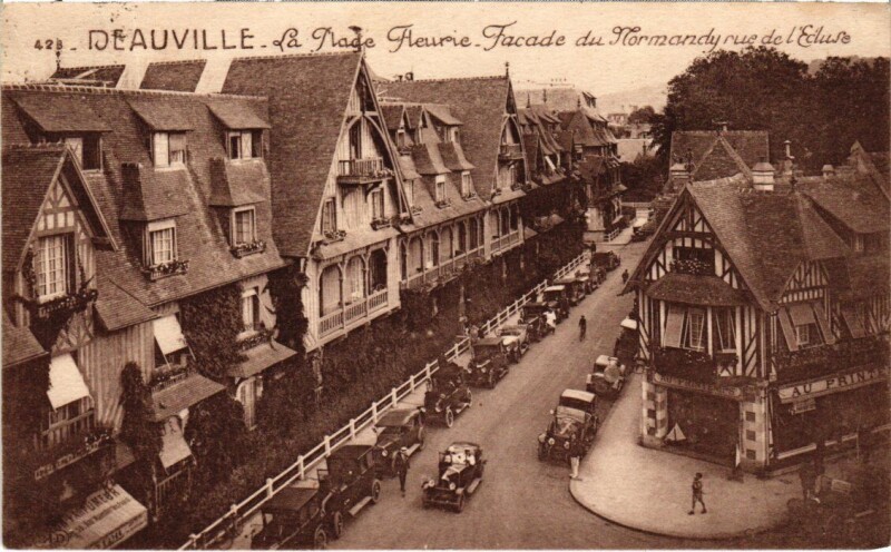 Carte postale ancienne Deauville La Plage Fleurie France à Deauville