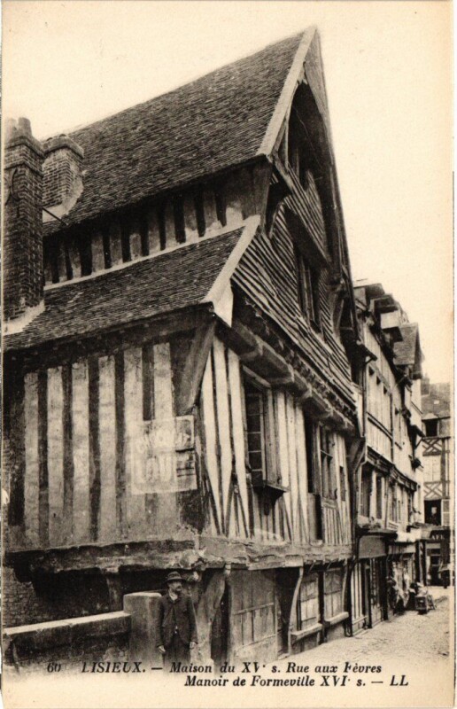 Carte postale ancienne Lisieux Maison, rue aux Fevres France à Lisieux