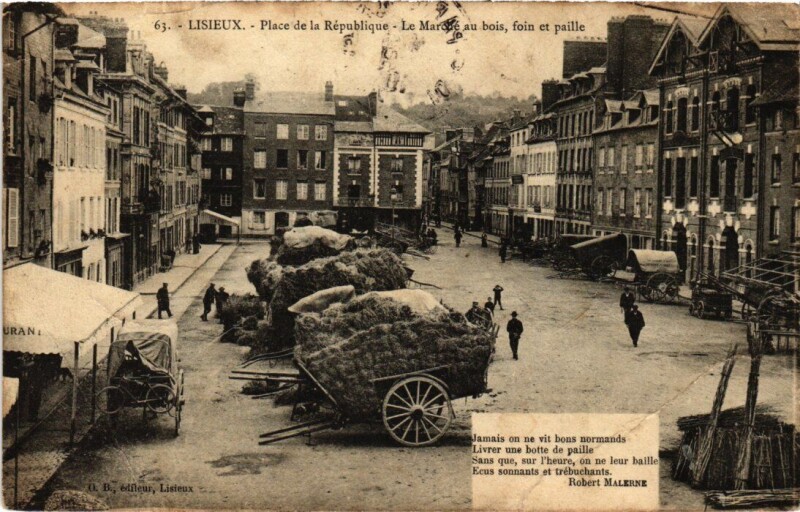 Carte postale ancienne Lisieux Place de la Republique France à Lisieux