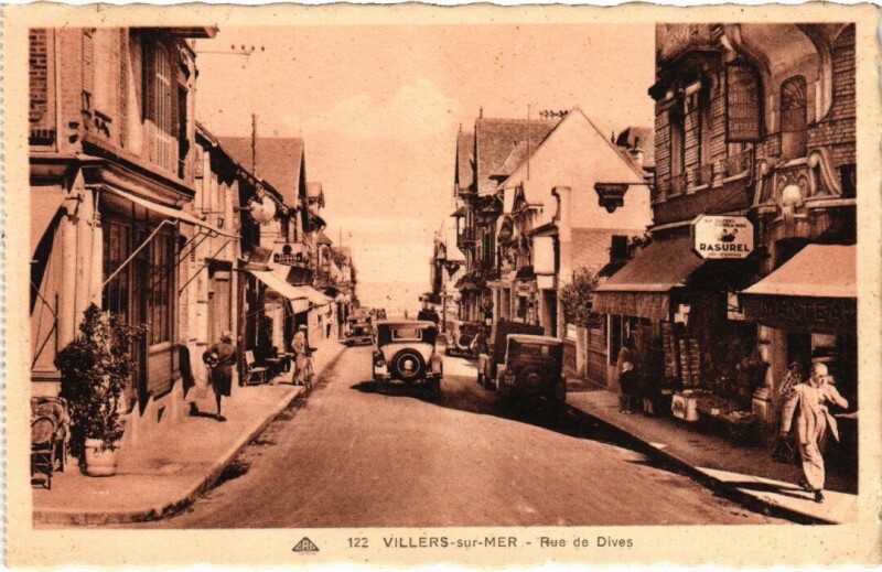 Carte postale ancienne Villers sur Mer Rue de Dives France à Villers-sur-Mer