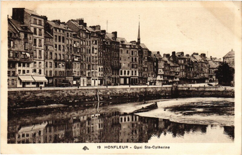 Carte postale ancienne Honfleur Quai Sainte-Catherine France à Honfleur