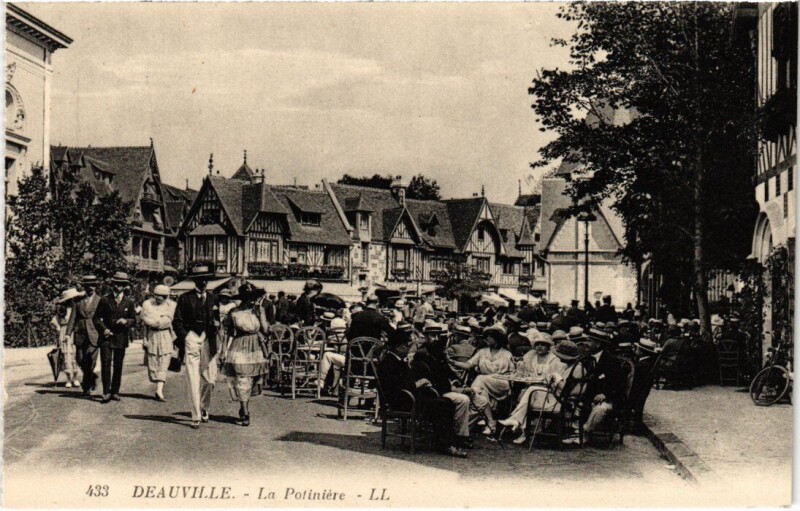 Carte postale ancienne Deauville La Potiniere France à Deauville
