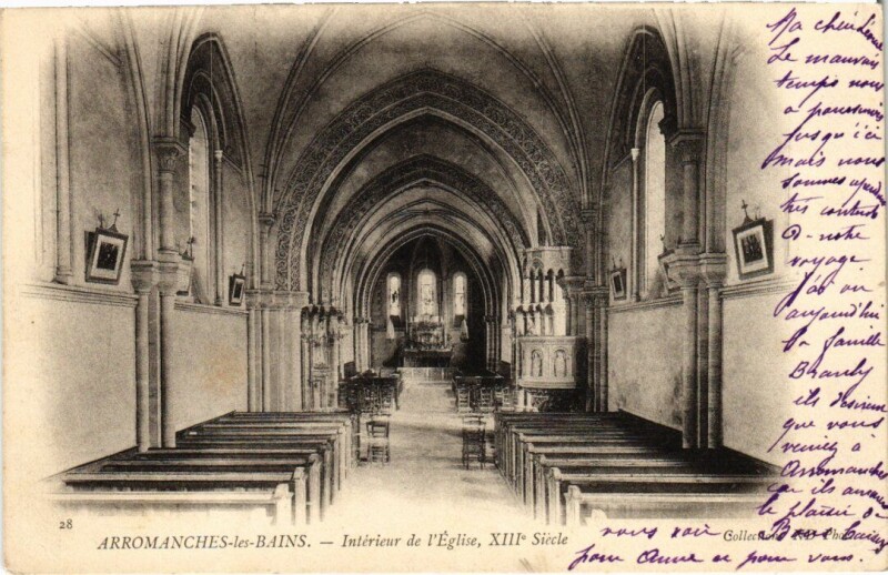 Carte postale ancienne Arromanches Interieur de l'Eglise France