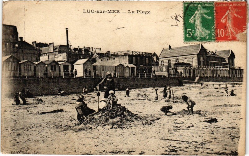 Carte postale ancienne Luc sur Mer La Plage France à Luc-sur-Mer