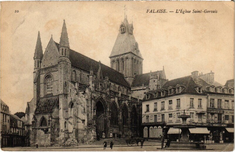 Carte postale ancienne Falaise L'Eglise Saint-Gervais France à Falaise
