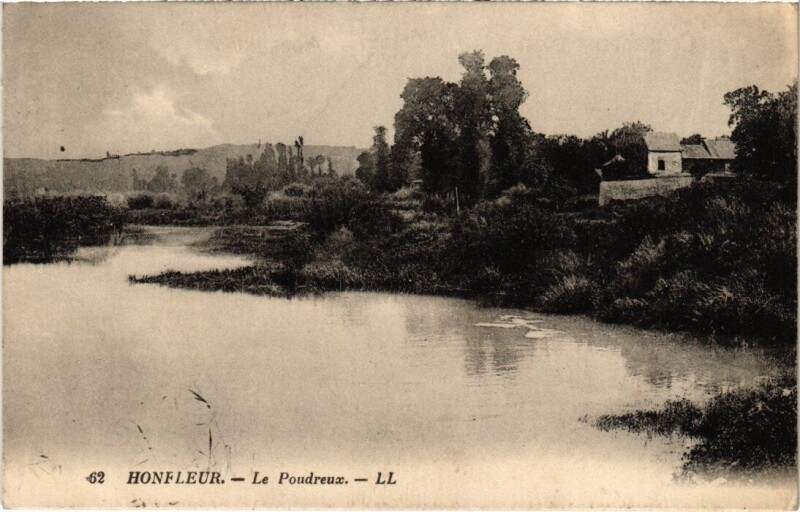 Carte postale ancienne Honfleur Le Poudreux France à Honfleur