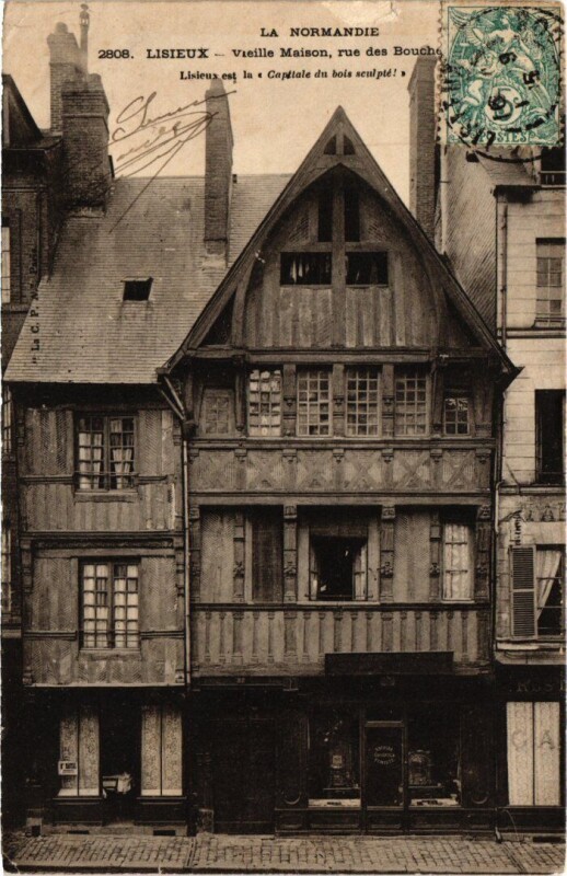 Carte postale ancienne Lisieux Vieille Maison, rue des Bouches France à Lisieux