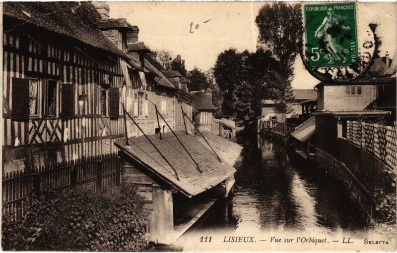 Carte postale ancienne Lisieux Vue sur l'Orbiquet France à Lisieux