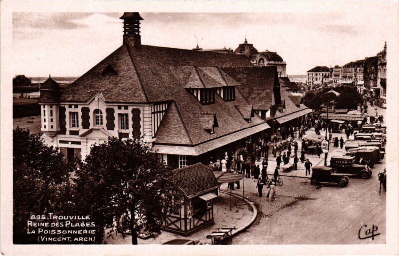 Carte postale ancienne Trouville Reine des Plages, La Poissonnerie France